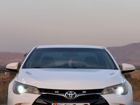 Toyota Camry, 2016 — photo 1