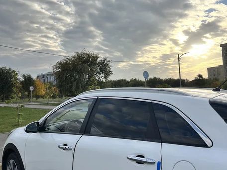 Kia Niro, 2018 — photo 5