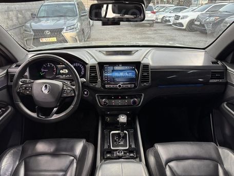 SsangYong Rexton, 2020 — photo 8