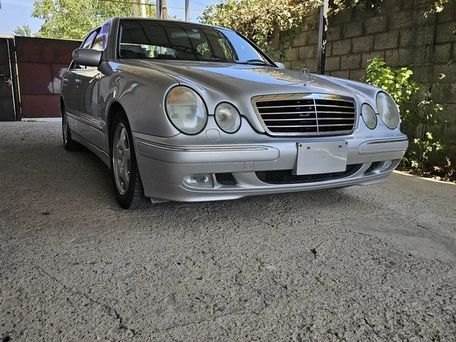 Mercedes-Benz E-Класс, 2001 — 照片 10