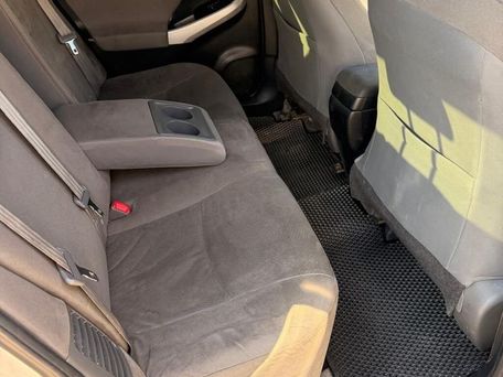 Toyota Prius, 2015 — 照片 6