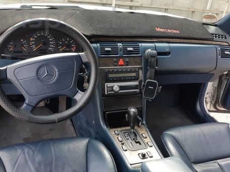 Mercedes-Benz E-Класс, 1997 — 照片 5