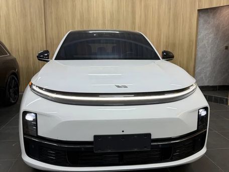 Li Auto (Lixiang) L7, 2023 — 照片 1