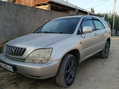 Lexus RX, 2001