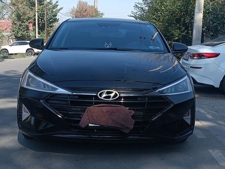 Hyundai Elantra, 2019