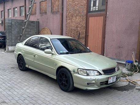 Honda Accord, 2000 — 照片 2