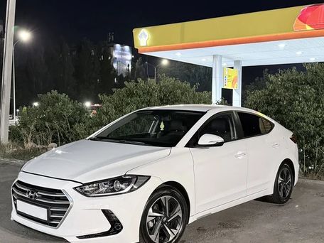 Hyundai Avante, 2018 — фото 1