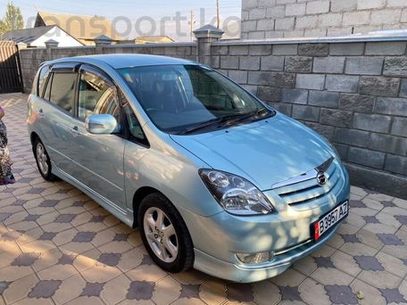 Toyota Ipsum, 2003 — 照片 1