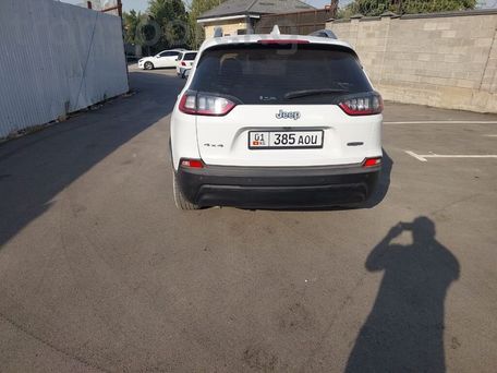 Jeep Cherokee, 2019 — photo 3