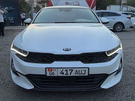 Kia K5, 2022