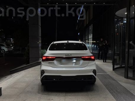 Kia Cerato, 2022 — 照片 2