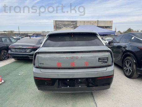 Audi e-tron, 2026 — photo 2