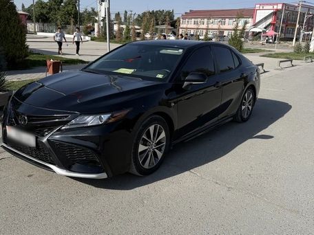 Toyota Camry, 2022 — сүрөт 2