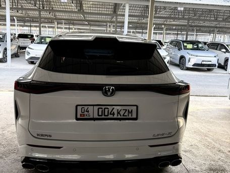Changan UNI-Z, 2025 — 照片 1