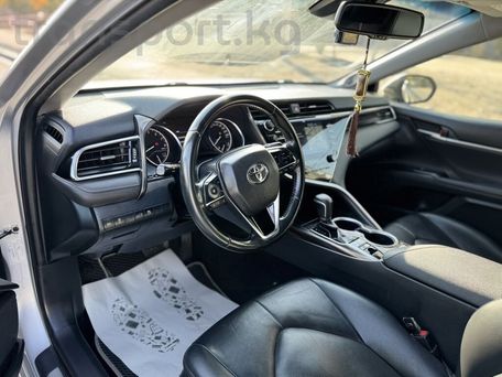 Toyota Camry, 2018 — photo 7