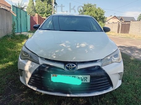 Toyota Camry, 2015