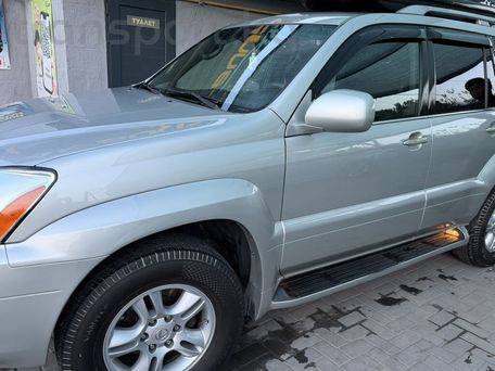 Lexus GX, 2004 — 照片 2
