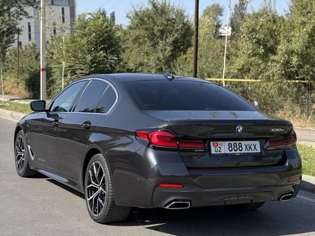 BMW 5 серии, 2021 — фото 5