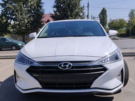Hyundai Avante, 2018