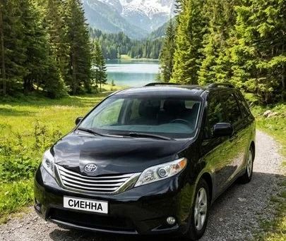 Toyota Sienna, 2012 — photo 1