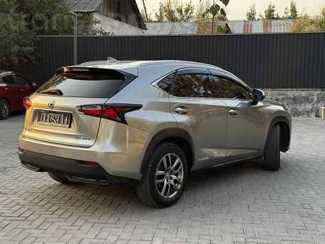 Lexus NX, 2015 — 照片 5