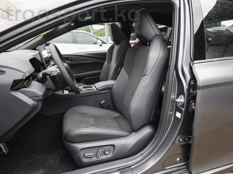 Toyota Camry, 2026 — photo 8