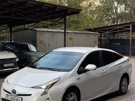 Toyota Prius, 2017 — фото 2