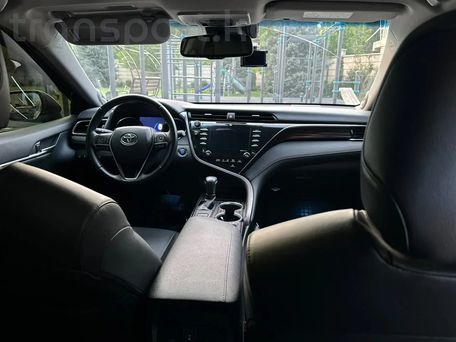 Toyota Camry, 2018 — 照片 8