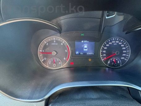 Kia K5, 2019 — photo 12