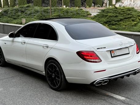 Mercedes-Benz E-Класс, 2019 — фото 3