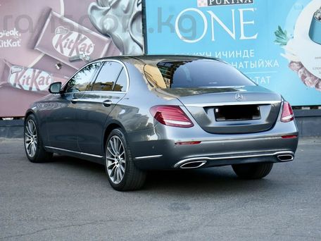 Mercedes-Benz E-Класс, 2019 — фото 4