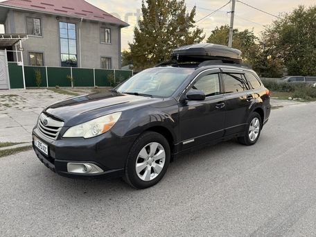 Subaru Outback, 2010 — 照片 1