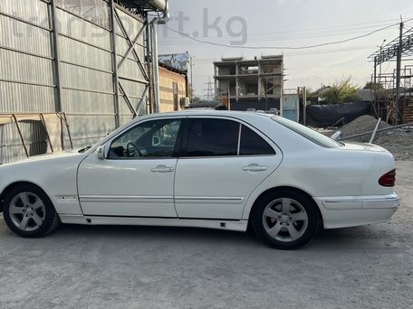 Mercedes-Benz E-Класс, 2000 — 照片 5