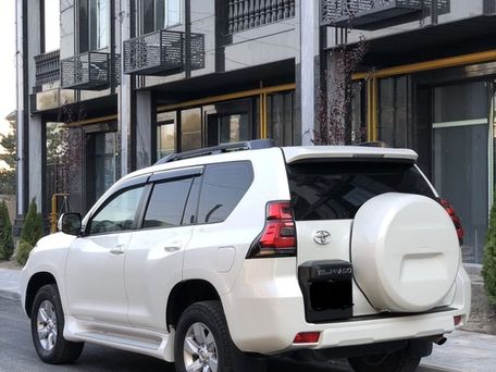 Toyota Land Cruiser Prado, 2018 — photo 3
