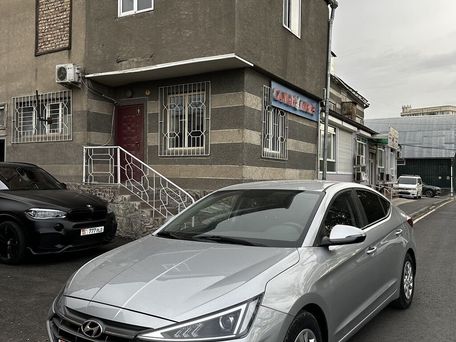 Hyundai Avante, 2019 — photo 11