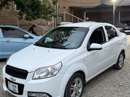 Chevrolet Aveo, 2017 — photo 1