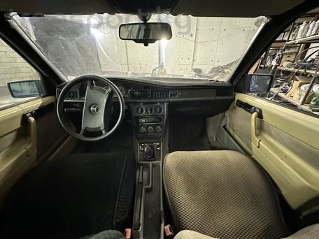 Mercedes-Benz 190 (W201), 1989 — 照片 7