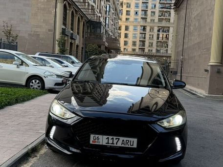 Hyundai Elantra, 2018 — фото 2