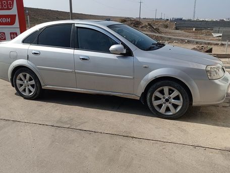 Chevrolet Lacetti, 2003 — 照片 2