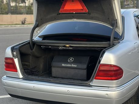 Mercedes-Benz E-Класс, 1997 — фото 7