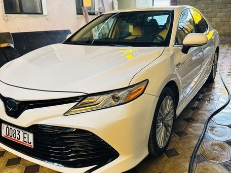 Toyota Camry, 2020 — фото 2