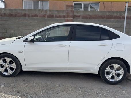 Chevrolet Onix, 2020 — photo 4