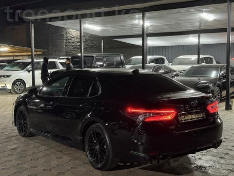 Toyota Camry, 2021 — сүрөт 3