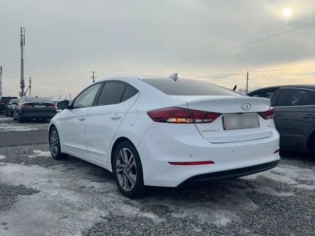 Hyundai Avante, 2018 — photo 2