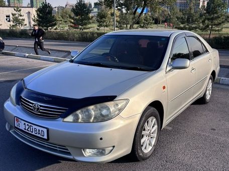 Toyota Camry, 2005 — сүрөт 1