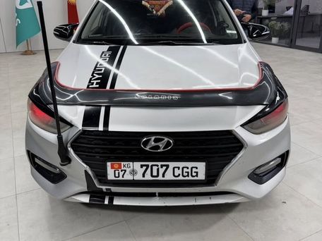 Hyundai Solaris, 2017 — фото 2
