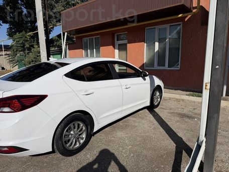Hyundai Elantra, 2018 — фото 3