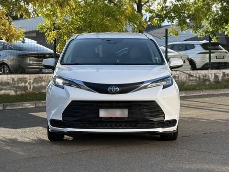 Toyota Sienna, 2021 — 照片 1