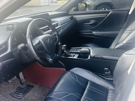 Lexus ES, 2020 — сүрөт 7