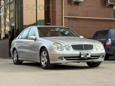 Mercedes-Benz E-Класс, 2005 — фото 2